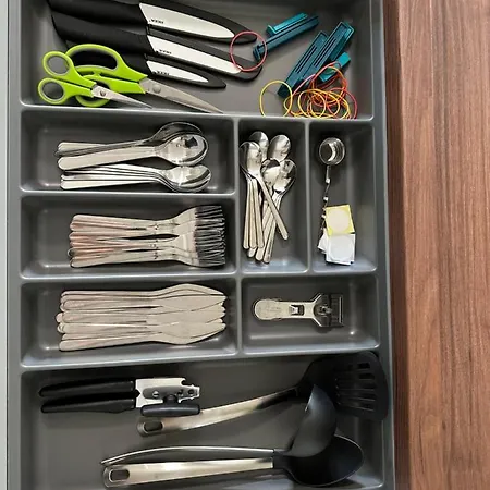 Granny's Vintage Chic *